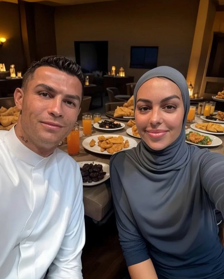 عکس جورجینا با حجاب